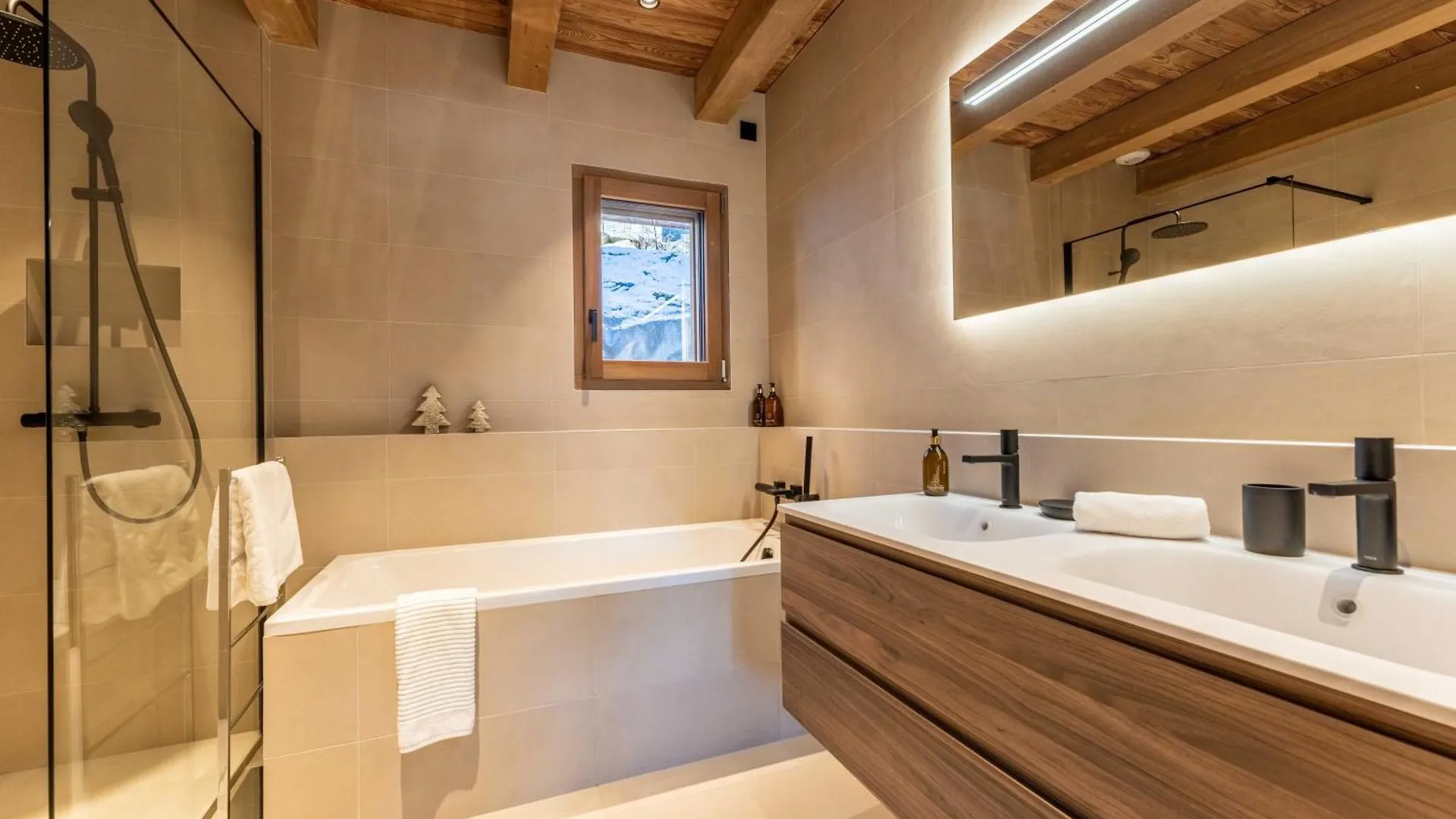 Le Chalet Baan - Avec Vue Sur Les Montagnes Combloux France